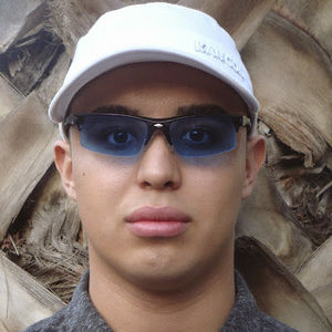 Meet your Posher, Eduardo